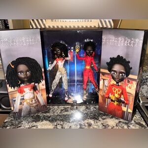 Monster High Skullector Us Dolls – Adelaide and Red 2-Pack